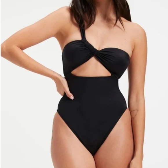 NWT Good American Bali One Piece Swimsuit in Black - Size 5 / 2XL - Picture 6 of 15